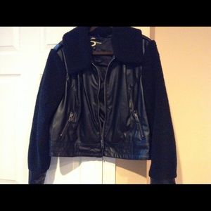 Serena Williams Jacket!